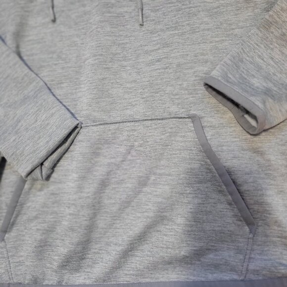 WOMENS XS UNDERARMOUR GREY SWEATSHIRT, HOODIE, ATHLETIC CLOTHING - GUC - Picture 3 of 5